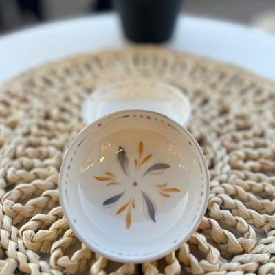 طبق بورسلين للصوصات بيدخل غساله الاطباق و الميكروويف 