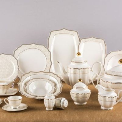 طقم سفرة 62 قطعه مصنوع من البورسلين النقي الحراري