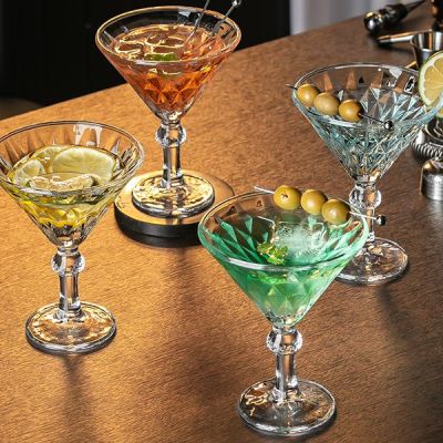مجموعة أكواب مارتيني من بي تي إس تي جي، 6أكواب كوكتيل، 10 أونصة، تصميم آرت ديكو، للمارتيني، الكوكتيل، المارجريتا، الكوزموبوليتان، مانهاتن، براندي، هدية مثالية Dollars for impor T كود B0CC81P5R5