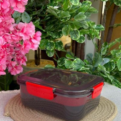 🍱 لإنش بوكس أسود فامية من M Design – سعة 2.1 لتر  