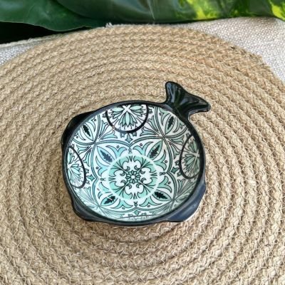 🐟 طبق بورسلين على شكل سمكة صغيرة  